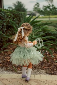 Dusty Sage Flower Girl Dress, Spring Flower Girl Dresses, Toddler Wedding Outfit Girl, Western Wedding Flower Girl, Flower Girl Dresses Sage Green, Western Flower Girl Dresses, Western Flower Girl, Flower Girl Dresses Green, Sage Green Wedding Party