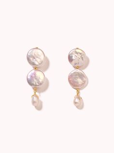 These earrings are guaranteed to become your next jewelry obsession. Their classic silhouette and iridescent sheen, makes them perfect for a romantic night out.  Freshwater Pearls AAA Luster Pearls 14K Gold Filled Earring Length: 1.5" Please note - Freshwater Pearls & Gemstones are all natural and therefore unique, Romantic Night, Pearl Design, White Freshwater Pearl, Jewelry Lookbook, Gold Filled Earrings, Pearl Gemstone, Dream Jewelry, Classic Silhouette, Exquisite Jewelry