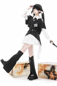 Black/White Cute Rabbit Sheriff Long Sleeves Slim Sweet Military Loli – LolitaInside Panda Inspired Outfit, Cute Cosplay Poses, Outfit Ideas Oc, Poses Gesture, Halloween Poses, Cute Suits, Bear Funny, Female Pose, Cute Pose