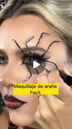 Halloween Spider Makeup, Spider Face Painting, Spider Makeup, Beautiful Halloween Makeup, Halloween Maquillaje, Halloween Maquillage, Spider Face, Queen Of Halloween, Queen Makeup