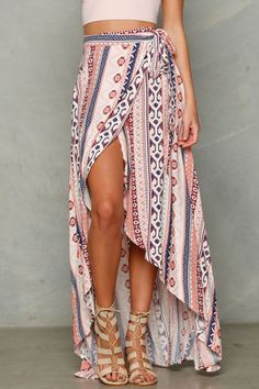 Bandage Maxi Boho Skirt Price: 54.00 & FREE Shipping #dreamcatcherm #nativeamericanmade#bohokids #gypsyqueen #SpiritScience #meditationtime Long Skirt Casual, Long Skirt Summer, Boho Styl, Stil Boho, Beach Skirt