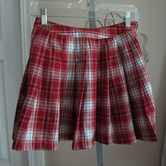 Nwt! Women's Size Small, Burgundy Cream And Black Plaid 100% Polyester Pleated Mini Skirt By Forever 21. Side Zip, 14.5" Length And 25" Waist. Retro Y2k School Uniform Pop Concert Rock Festival Dancing Campus Preppy Red Skirt, Preppy Short Cotton Skirt, Forever 21 Red Mini Skirt, Casual Red Skirt By Forever 21, Casual Red Skirt From Forever 21, Trendy Forever 21 Pleated Skirt, Preppy Red Mini Skirt, Casual Red Mini Skirt By Forever 21, Forever 21 Casual Red Mini Skirt