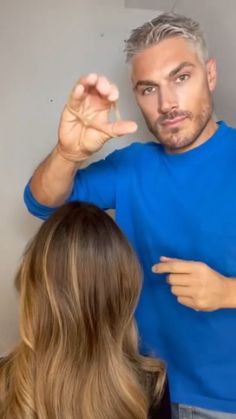 Ponytail Hack, Voluminous Ponytail, Ponytail Tutorial, Ponytail Hairstyles Easy, Natural Hair Tutorials, Pony Tails, Hair Braid Videos, Long Hair Updo