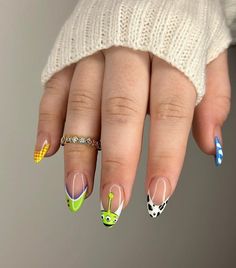 Toy Story Nails, Summer Gel Nails, Halloween Acrylic Nails, Short Fake Nails, Short Nails Art, Easy Nails, Disney Nails, Fake Nail