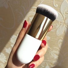 Silicone Makeup, Types Of Makeup, Make Up Tools, Make Up Tutorials, Makeup Brush Cleaner, Makeup Guide, Cream Makeup, Professional Makeup Brushes