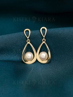 NOT GOLD PLATED, NOT GOLD FILLED! All our jewelry are stamped with a gold hallmark to certify the metal purity of the item. Product Details ☑14K SOLID GOLD ☑FRESHWATER PEARL: 4.7MM ☑DIMENSION: 12.8x7.8MM 💓Tarnish resistant and sweat resistant  💓Hypoallergenic, made without lead, nickel and cadmium Gold Information *9K gold is 9 parts pure gold or 37.5% pure. *10K gold is 10 parts pure gold or 41.7% pure. *14K gold is 14 parts pure gold or 58.5% pure. *18K gold is 18 parts pure gold or 75% pure Bridal Pearl Drop Earrings, Pearl Drop Earrings Bridal, Pearl Wedding Earrings, Pearl Wedding Jewelry, Pearl Earrings Wedding, Earrings Classic, Pearl Jewelry Wedding, Pearl Dangle Earrings, Pearl Earrings Dangle