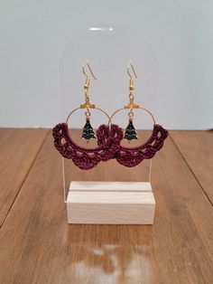 Crochet Christmas Earrings. Made with 100% (maroon) cotton thread. gold tone, with Christmas tree charms. Hooks made from zinc. Christmas Tree Charm, With Christmas Tree, Spokane Wa, Crochet Christmas, Christmas Earrings, Christmas Crochet, Cotton Thread, Last Minute Gifts, Favorite Jewelry