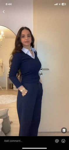 Business Workwear Women, Professional Outfits Women Lawyer, Business Casual Outfits Woman Winter, Wall Street Outfit Women, Business Dress Professional Work Attire Outfit Ideas, Spring Lawyer Outfits, Midi Skirt Business Outfit, Work Outfits Trousers, Business Casual Earth Tones