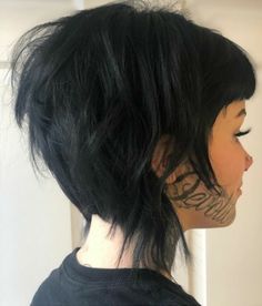 Short Edgy Haircuts Straight Hair, Plus Size Edgy Haircut, Goth Bob Haircut, Alternative Short Hair, Goth Short Hair, Short Goth Haircuts, Short Punk Haircuts, Brunette Bob With Bangs, Edgy Bob