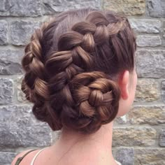 Side Bun Hairstyles, Girly Hairstyles, Side Braids, Braided Updos, Side Braid, Braided Updo, Cool Hair, Braids For Long Hair, Hair Stuff