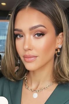 Jessica Alba Makeup, High Value Woman Style, Glam Wedding Makeup, Wedding Makeup For Brown Eyes, Formal Makeup, High Value Woman, Soft Glam Makeup, Makijaż Smokey Eye, Bridal Makeup Looks