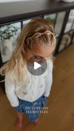 Camilla Thurman on Instagram: "My friends, I promised you more school hairstyles! So let’s have some fun with picture day hairstyles for school, family photos, or whatever you have on your calendar! 🫶🏻✨  Comment HAIR and I will send you a DM to shop everything we use!   We shared this exact hairstyle last year for back to school and it just is too perfect!! Planning on having Lucy wear it again for her first day in next week!   Don’t forget to enter in my August back-to-school GIVEAWAY!  Share any hairstyle (and as many as you want to) that you try on your stories and tag me! Every tag/story is an entry!  I’ll be picking 2 of you to send some of our favorite hair goodies! Giveaway will end on 8/31 ✨  #backtoschool #backtoschoolgiveaway #backtoschoolshopping #backtoschoolhair #backtoschoo Hairstyle For Picture Day At School, School Day Pictures Hairstyles, Four Year Old Hairstyles, Easy Hairstyles For Family Pictures, Hair Styles For Picture Day For Kids, Kids Hair For Picture Day, Long Girls Hairstyles, Cute Picture Day Hair, Six Year Old Hairstyles