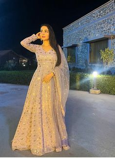 Cream Anarkali, Traditional Poses, Ig Followers, Stylish Maxi Dress, Fitness Fashion Outfits, Designer Sarees Wedding, Traditional Women, Latest Bridal Dresses, Anarkali Dress Pattern