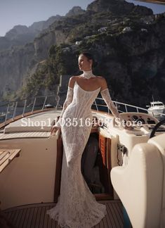 Luxury Elegant Wedding Dresses 2025 Corset Bridal Gowns Embroidered Veil Dream Applique Mermaid Embroidered Veil, Elegant Wedding Dresses, Bespoke Wedding Dress, Wedding Dresses Romantic, Elegant Wedding Dress, Bridal Couture, Baby Shower Decorations, Occasion Dresses, Elegant Wedding