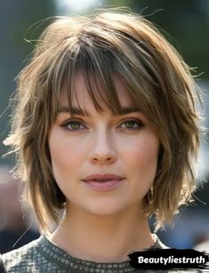 Pixie Bob Inspo: Discover Your Perfect Short Hairstyle Choppy Bob Hairstyles With Bangs, Shaggy Bob With Bangs, Short Shaggy Bob Hairstyles, Cropped Bob, Short Pixie Bob Haircuts, Bobs With Bangs, Hairstyle With Bangs, Shaggy Layers, Shaggy Bob Hairstyles