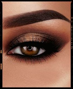 Smokey Eye Makeup - Makeup Looks Inspiration Makeup Looks Brown Smokey Eye, Dark Neutral Eye Makeup, Smoky Brown Makeup Look, Smoky Eyes Natural, Makeup For Auburn Hair And Hazel Eyes, Wedding Make Up Smokey Eyes, Formal Brown Eye Makeup, Black Brown Eye Makeup, Best Smokey Eye For Brown Eyes