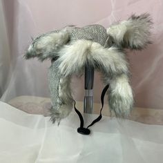 Nwt Boots & Barkley Light Grey Trapper Hat. Size: Xx Sm/ X Small. To Adorable!!! Fits Dogs And Cats. Trapper Hat, Trapper Hats, Hat Sizes, Dogs And Cats, Dog Clothes, Gray White, Pet Dogs, Light Grey, Dog Cat