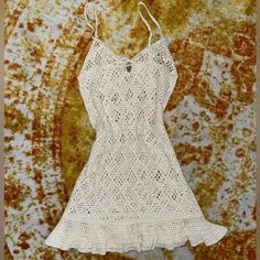 Cream/Tan/Beige Crochet Swim Cover Up Adorable Boho Hippie Dress From The Brand Aerie (American Eagle) Size M , Can Fit Smaller Depending On Desired Fit Perfect For A Summer Day At The Pool Or Beach Mini Dress Perfect Condition, Never Been Worn But No Tags Cute Cover Ups Beachwear, Beach Cover Up, Swim Cover Up, Obx Outfits, Cute Cover Ups, Summer Cover Ups, Crochet Beach Wear, Swimsuit Coverups, Cute Coverups