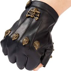 Leather Steampunk Design Fingerless Gloves. One Size Fits Most. Quality Leather, Bronze Eagles, Skulls & Rivets. Charms Are Mounted Onto The Glove So They Won't Fall Off. Men Or Women Leather And Silver Jewelry, Pirate Gloves, Cestus Gloves, Armored Gloves, Fantasy Gloves, Cool Gloves, Gloves Steampunk, Skull Gloves, Steampunk Gloves