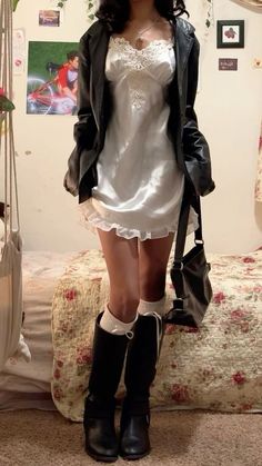 White Swan Aesthetic Outfit, Leather Jacket And Dress Outfit, Jacket And Dress Outfit, Leather Jacket And Dress, Outfits Inspo Winter, Swan Birthday, Outfit Needs, Looks Pinterest, Looks Country