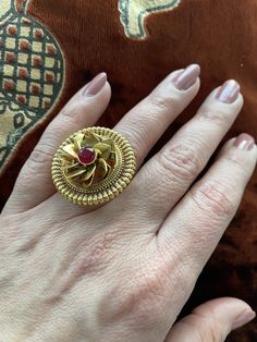 Round lotus flower style gold plated ring. It's adjustable. Lotus Shape, Gold Finger Rings, Indian Designs, Mens Rings Fashion, Bridal Necklace Set, Pearl Bangle, Ring Flower, Flower Style, Round Rings