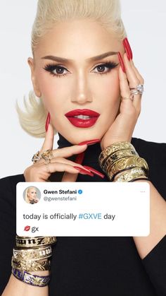 Shining Makeup, Nails For Quinceanera, Gwen Stefani Hair, Gwen Stefani Makeup, Long Red Nails, Red Nails Glitter, Summer Pedicure, Red Nail Art