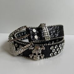 Belt With Rhinestones, Trashy 2000s Clothes, Y2k Belts Women, Trashy Y2k Accessories, Emo Accessories 2000s, Emo Items, 2000s Fashion Emo, 2000 Emo Fashion, Goth Wishlist