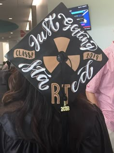 a graduate's cap has been decorated with the words, class and r t d