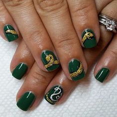 Slytherin Nail Art, Hogwarts Nails, Fall French Manicure, Nerd Nails, Pokemon Balls, Nerdy Nails