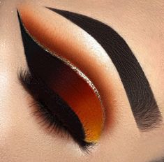 Make Up Designs, Make Up Inspiration, Cake Face, Beautiful Eye Makeup, Eye Makeup Designs, Makijaż Smokey Eye, Colorful Eye Makeup, Makeup Eye Looks, Creative Eye Makeup