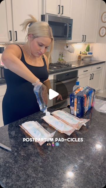 Drue Lee on Instagram: "Padcicles for postpartum 🤰🏼❄️✨🤍  A TON of mommas recommended this to me so I wanted to pass it along to you guys too!!! I got all my items from Amazon if you want the 🔗 comment down below!!!  All you need are some MXI pads ( I got over night ones ) Alcohol & scent free witch hazel  Plain aloe Vera   I opened the pads, cut the wing down the middle.  Added a generous amount of aloe & smoothed it out! Added a generous amount of witch hazel , rolled them back up & put them in a gallon sized baggy for the freezer!! I also saw some people added tucks pads  to them , but I didn’t want to open my one pack so soon!✨🤍❄️🫶🏻  These help with -  Reduce swelling Alleviate pain Relieve itching Promote healing #reels #postpartum #mom #firsttimemom #vlog #babygirl #nesting #ne Postpartum Frozen Pads, Diy Postpartum Ice Packs, Postpartum Freezer Pads, Postpartum Pads Diy, Pad Sickles Postpartum, Diy Tucks Pads Witch Hazel, Post Partum Pads, Padsicles Postpartum, Nesting Pregnancy