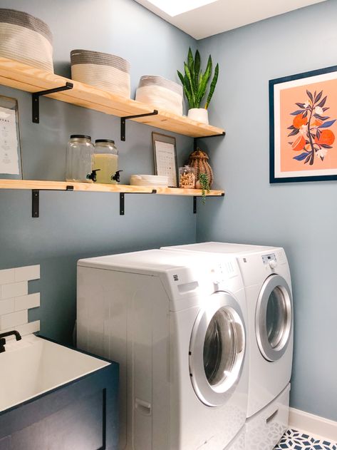 Laundry Room Paint Laundry Room, Laundry Room Color, Wallpaper Accents, Wall Color Ideas, Landry Room, Laundry Room Paint Color, Laundry Room Paint, Concrete Creations, Laundry Room Update