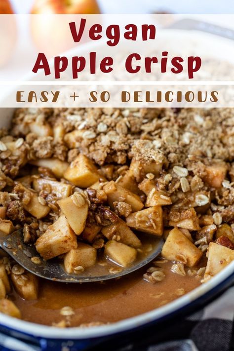 This VEGAN Apple Crisp comes together in just about 10 minutes and is made with a handful of simple and easy to find ingredients! Vegan Apple Crisp Recipe, Fruit Crisp Recipe, Plant Based Dessert Recipes, Vegan Apple Crisp, Cauliflower Tortillas, Vegetarian Recipes Dessert, Apple Desserts Easy, Apple Crisp Easy, Easy Vegan Dessert