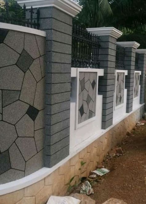 House Boundry Wall Ideas, Home Front Gate Wall Design, Wall Boundary Design Modern, Home Boundary Design, Boundary Pillar Design, Gate Wall Design Fence, Compound Wall Pillar Design, Private Fences Privacy Walls, Boundry Gate Design