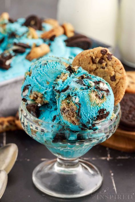 Cookie Monster Aesthetic, Milk And Cookies Ice Cream, Cookie Monster Blue Cookies, Monster Cookie Ice Cream, How To Make Cookie Monster Ice Cream, Blue Cookie Monster Ice Cream, Monster Aesthetic, Cookie Monster Memes Funny, Cookie Monster Cookies