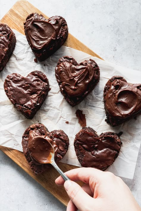 Heart Desserts Aesthetic, Chocolate Dipped Brownie Hearts, Heart Brownies Aesthetic, Heart Shape Brownies, Brownie Hearts Valentines Day, Heart Shaped Sweets, Heart Baked Goods, Heart Shape Desserts, Heart Shaped Baking Ideas