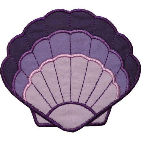 Clam Shell Applique by HappyApplique.com Shell Applique, Quilt Shapes, Sea Mobile, Coastal Quilts, Ocean Quilt, Baptism Banner, Applique Wall Hanging, Appliqué Ideas, Elephant Applique