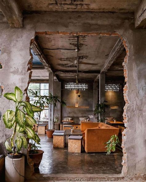 Industrial Coffee Shop, Coffee House Design, Industrial Cafe, Rustic Cafe, Cafe Concept, Rustic Restaurant, Cafe Shop Design, Interior Design Rustic, Restaurant Concept