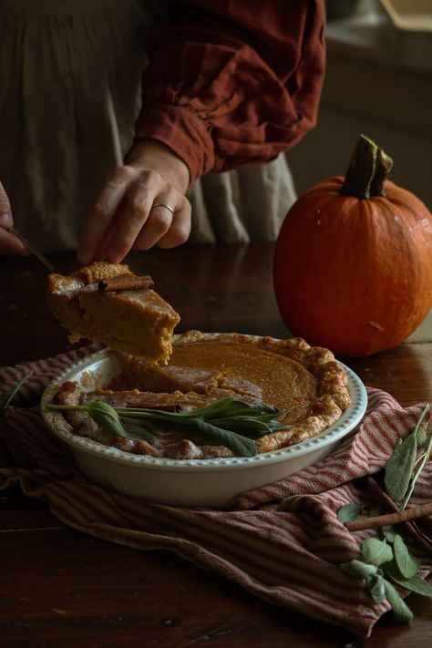 Video: Pumpkin Pie From Scratch — Under A Tin Roof™ Pumpkin Pie Photography, Baskets 2022, Cranberry Preserves, Pie Photography, Pumpkin Pie From Scratch, Pie From Scratch, Pumpkin Custard, Sugar Plums, Twas The Night Before Christmas