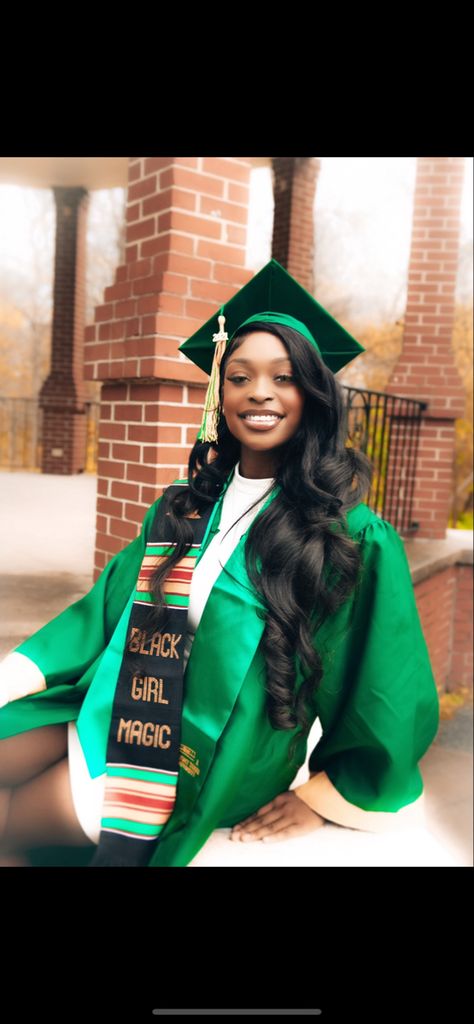 Black girl graduation photoshoot Side Part With Cap And Gown, Side Part Graduation Cap, Cap And Gown Black Women, Grad Cap Hairstyles Black, Cap And Gown Photos Black Women, Grad Photo Hairstyles, Cap And Gown Pictures Black Women, Graduation Hairstyles With Cap Black Women, Cap And Gown Hair Hairstyles Black Women