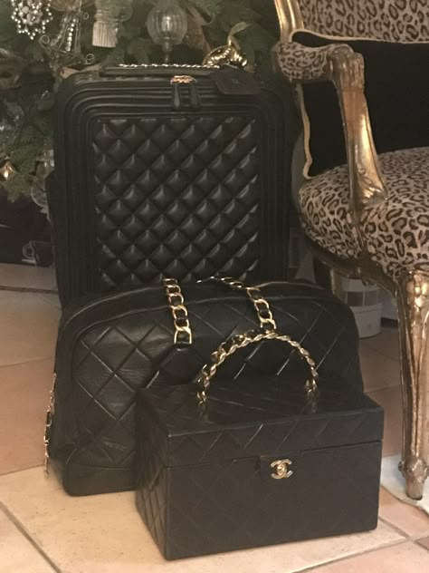 Chanel Luggage Bag, Chanel Luggage Set, Chanel Travel Bag, Suitcase Chanel, Chanel Suitcase, Office Footwear Women, Footwear Ads, Chanel Luggage, Office Footwear