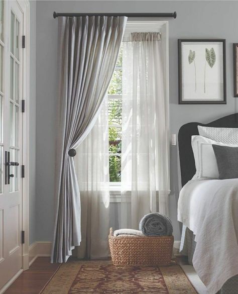 Gray Bedroom Curtain Ideas, American House, Gray Bedroom, Spare Room, Country Farmhouse, Country Farm, Modern Country, Curtains Bedroom, Guest Room