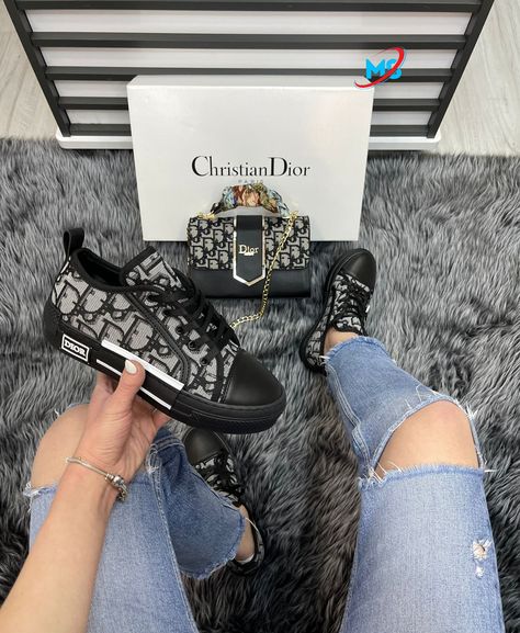 Heels Illustration, Matching Shoes And Bag, Minion Sneakers, Casual Shoes Women Sneakers, Christian Dior Bag, Black Footwear, Custom Shoes Diy, Velvet Dress Designs, Shoes Outfit Fashion