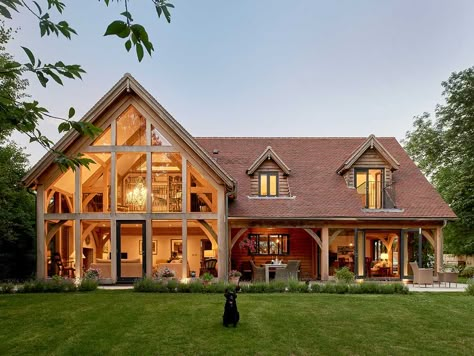 Extension Veranda, Country House Exterior, Flat Roof Extension, Room Above Garage, Cottage Extension, Oak Frame House, Oak Framed Buildings, Miniature Building, Contemporary Barn