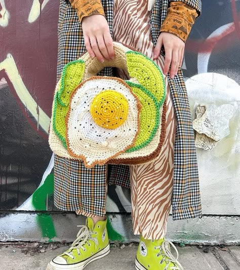 Crochet Food Bag, Max Scarf, Crochet Egg, Pool Shoot, Avo Toast, Crochet Box, Crochet Aesthetic, Crochet Humor, Crochet Food