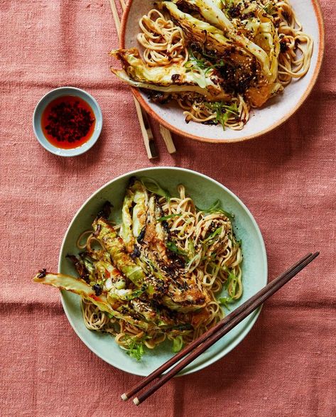 Hispi Cabbage, Cabbage Roasted, Sweet Cabbage, Cabbage And Noodles, Dump Recipes, Miso Butter, Veggie Recipe, Sesame Noodles, Chilli Oil