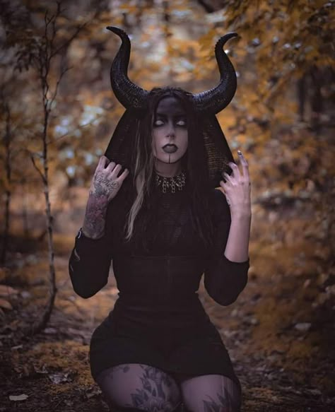 Female Lucifer Costume, Dark Demon Costume, Black Demon Costume Women, Witch Costumes For Women Scary, Witch Costume Jewelry, Demon Costumes Female, Baphomet Costume Woman, Womens Demon Costume, Demon Woman Costume