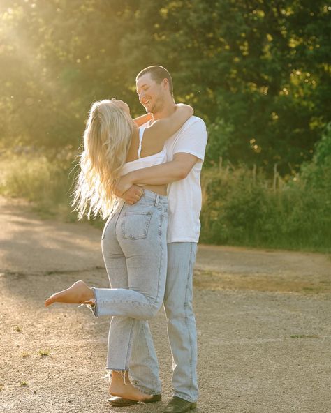 White tshirt couples summer session in south georgia. #couples #goals #love #whiteoutfit #aesthetic #blackandwhite #photography #georgia #fashion #jeans Cotton Couple Pictures, Engagement Photo Jeans Outfit, Couple Poses In Jeans, White Top And Jeans Engagement Shoot, White T Shirt Couple Photoshoot, White Tshirt And Jeans Outfit Couple Photoshoot, White Shirt Couple Photoshoot, White Tshirt Engagement Pictures, Jeans And White Shirt Engagement Photos