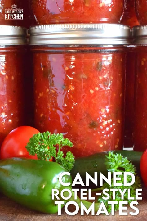 Canning Ideas With Tomatoes, Things To Can Using Tomatoes, Canning Homemade Rotel, Recipe For Canning Tomatoes, Canning Tomatoes And Peppers, Tomato Canned Recipes, Home Canned Rotel, Homemade Rotel Canning Recipe, Canned Rotel Style Tomatoes