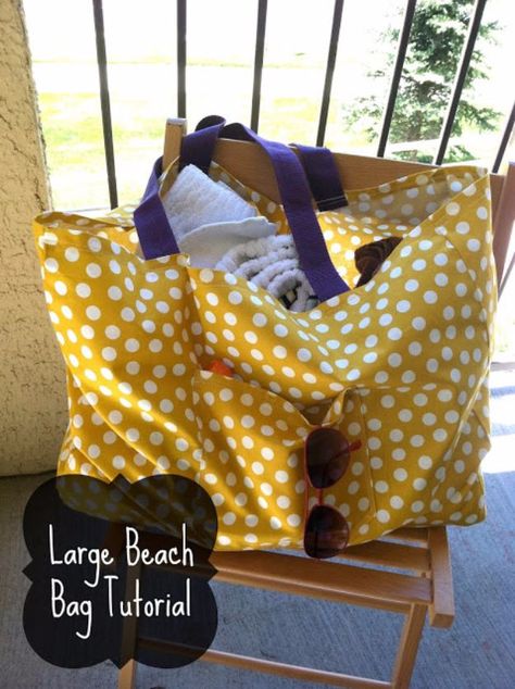 DIY Bags for Summer - Large Beach Bag - Easy Ideas to Make for Beach and Pool - Quick Projects for a Bag on A Budget - Cute No Sew Idea, Quick Sewing Patterns - Paint and Crafts for Making Creative Beach Bags - Fun Tutorials for Kids, Teens, Teenagers, Girls and Adults http://diyprojectsforteens.com/diy-bags-summer Beach Bag Tutorials, Diy Bags Tutorial, Diy Beach Bag, Large Beach Bag, Tote Tutorial, Kimberly Ann, Sacs Tote Bags, Sac Diy, Large Beach Bags